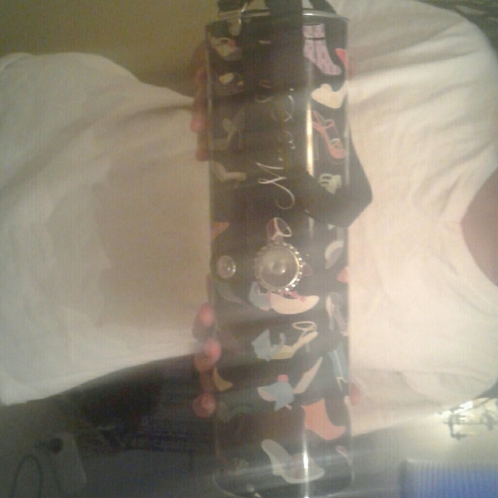 Hand bag